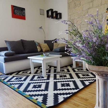 סיני Apartment Naita מראה חיצוני תמונה