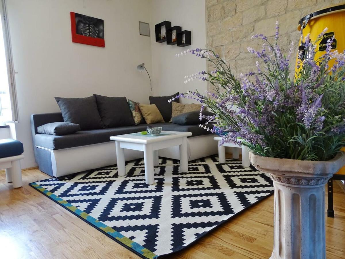 סיני Apartment Naita מראה חיצוני תמונה